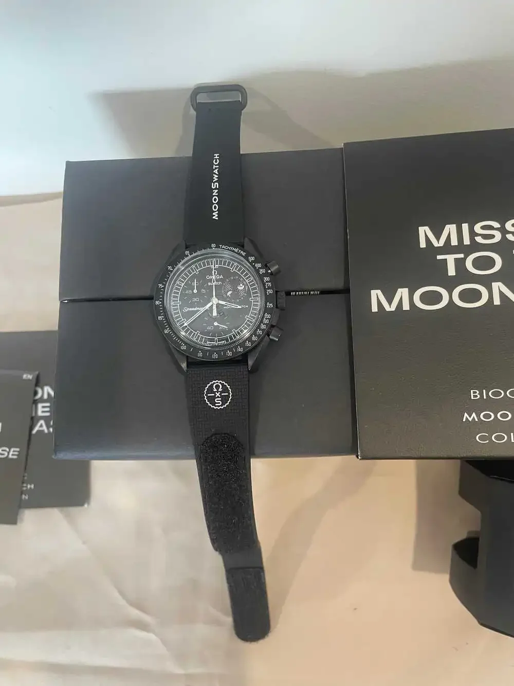 NWOT Swatch x Omega MISSION TO THE MOONPHASE Men's NEW MOON Black Watch